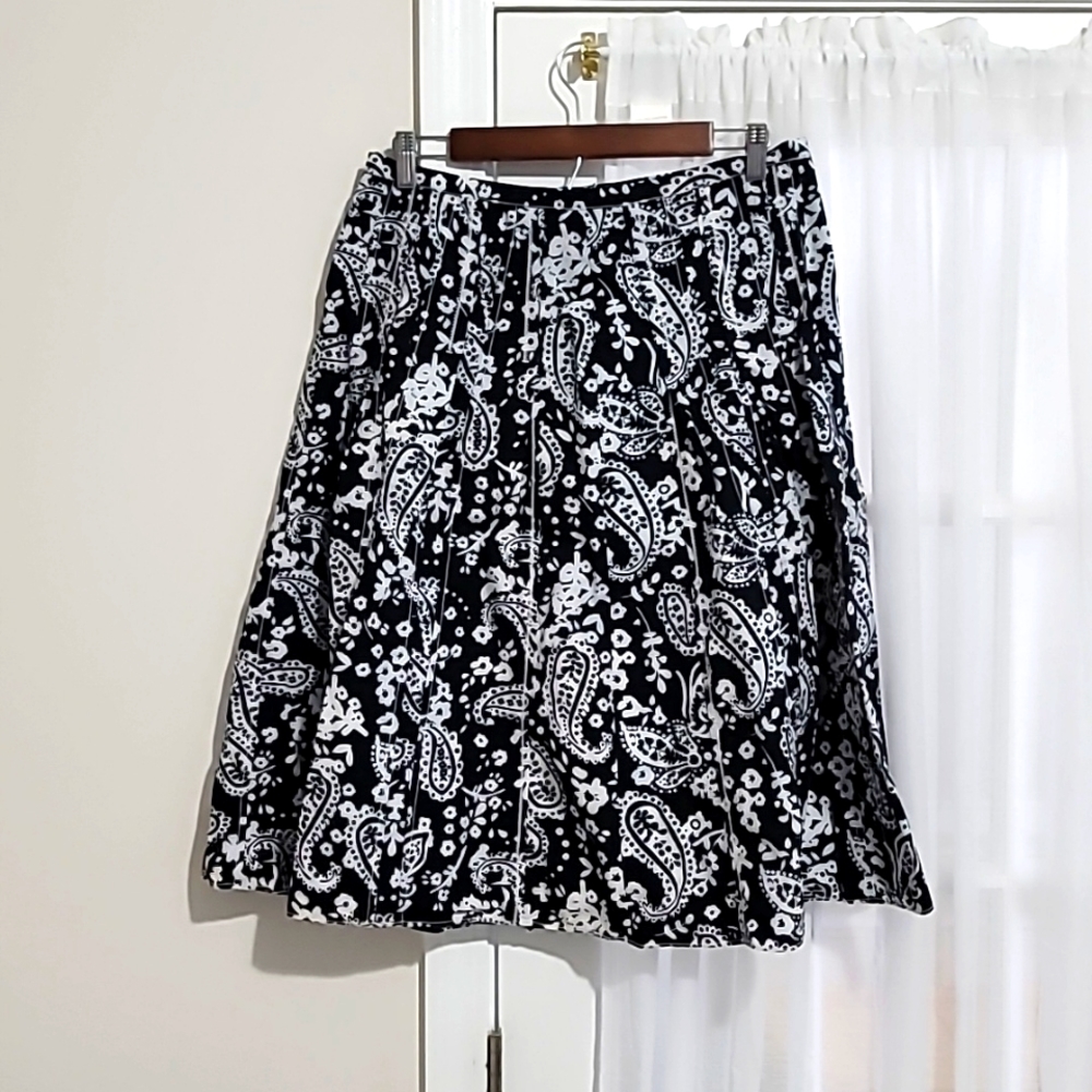 Liz Claiborne Paisley skirt